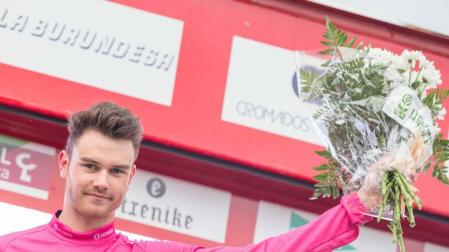El belga Ruben Apers se vistió de rojo por centésimas