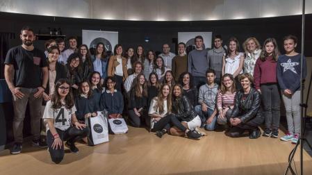 Fundación Diario de Navarra entrega los premios de su V Concurso Periodístico Escolar