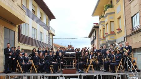 La banda de Estella, 25 años rumbo al Puy