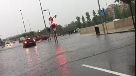 Las tormentas causan problemas en el barrio de Azpilaña en Pamplona