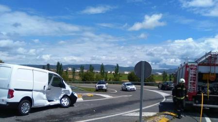 Dos heridos en un accidente en Olite