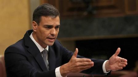 Sánchez: "Esta moción se acaba ahora si quiere. ¿Está dispuesto a dimitir?"