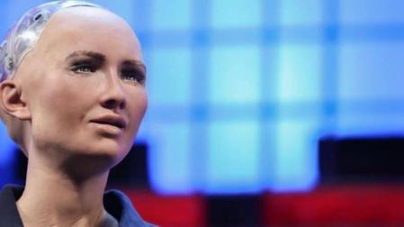 Sophia, la robot humanoide más avanzada del mundo, vendrá a Navarra