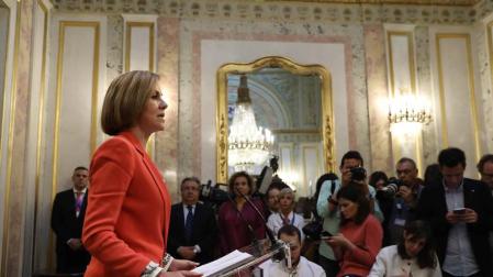 Cospedal zanja el rumor: "Rajoy no va a dimitir"
