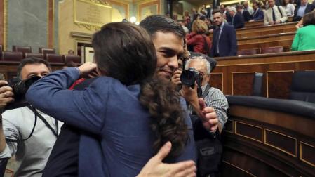 Pablo Iglesias pide a Sánchez un Gobierno "fuerte" de coalición hasta el 2020