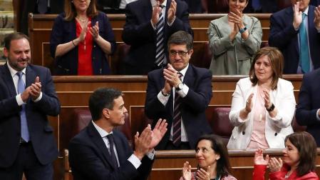 Pedro Sánchez obtiene la mayoría absoluta y es presidente del Gobierno