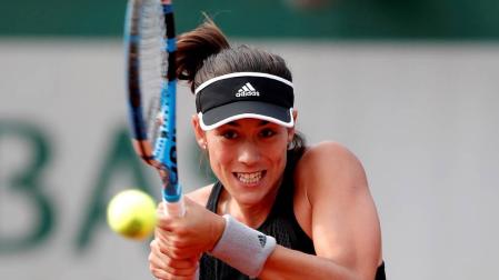 Muguruza accede a cuartos tras la lesión de Tsurenko