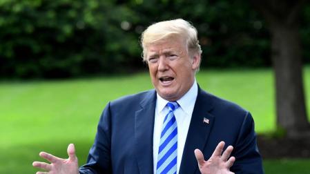 Trump defiende su "derecho absoluto" a perdonarse a sí mismo