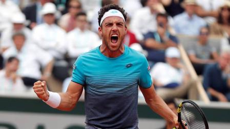 Cecchinato, 72º del mundo, elimina a Djokovic en Roland Garros