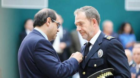 Reconocimiento en Salamanca al jefe de la Policía Municipal de Pamplona