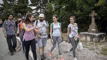 Los 'Caminos de la Hospitalidad' desembocaron el sábado en la cuna de San Francisco Javier con un centenar de refugiados sirios como símbolo de la acogida Navarra