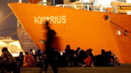 Italia no autoriza el desembarco de 629 inmigrantes