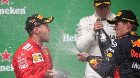 Vettel recupera el liderato en Montreal y Alonso repite abandono