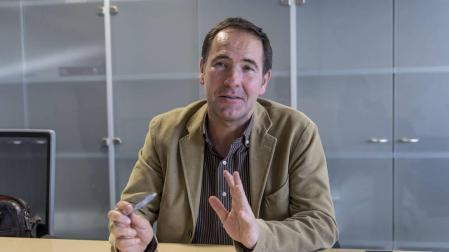 Entrevista a Xabi Lasa, director general de Administración Local del Gobierno de Navarra sobre la Ley Foral de Reforma de la Administración Local de Navarra.