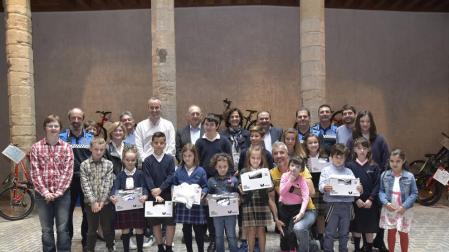Premios de dibujo y eslóganes del Concurso Escolar de Educación Vial