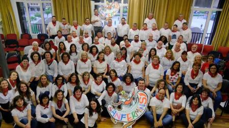 El Orfeón Pamplonés entona '¡San Fermín SÍ, San Fermin BAI!'