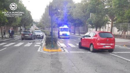 Cuatro heridos en un aparatoso choque en la avenida Aróstegui