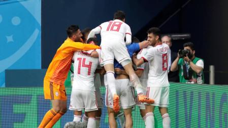 Irán gana in extremis con un gol en propia puerta de Marruecos