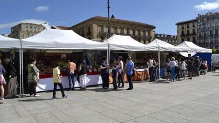 La feria de artesanía abre este jueves en la Plaza del Castillo