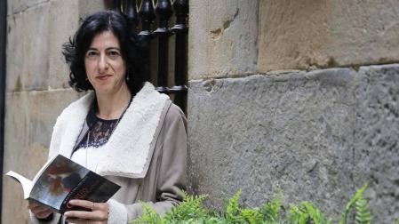 Begoña Pro presenta en Diario de Navarra su última novela