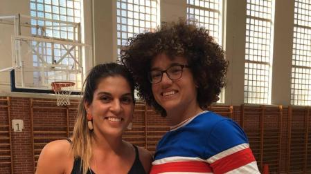Encuentro en Zizur entre las jugadoras internacionales Marta Xargay y Laura Nicholls