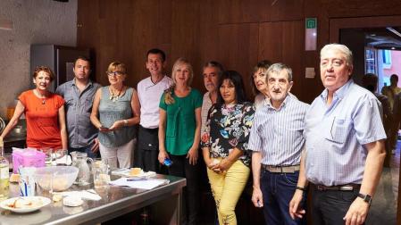 La merienda se sirve en camarilla