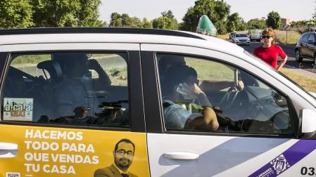 Salen de la cárcel militar de Alcalá de Henares los dos miembros de 'La Manada'