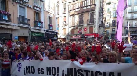 DIRECTO | Nueva concentración en Pamplona "contra la justicia patriarcal"