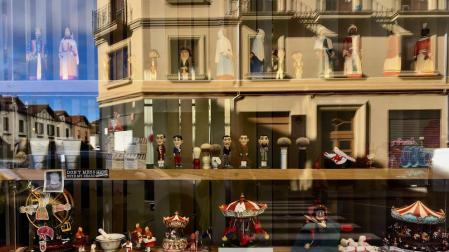 Vota por el comercio de Pamplona con el mejor escaparate sanferminero