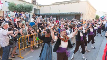 El barrio de Lourdes pone en marcha sus fiestas de San Juan
