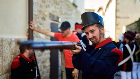 Unas 200 personas recrearon este sábado 23 de junio la 'Batalla de Lácar' que estuvo a punto de cambiar la Tercera Guerra Carlista de 1875.
