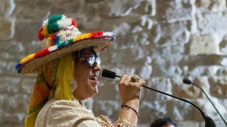 Latifa Rahmouni: “Mis canciones cuentan mi vida, la de una niña huérfana y triste”