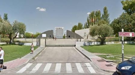 Miguel Temboury "jamás" se matriculó en un máster de la URCJ en el que está su nombre