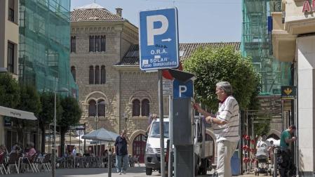 El comercio de Estella echa en falta no haber participado más en los cambios de la zona azul