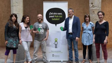 Pamplona presenta el nuevo modelo de vaso reutilizable para estos Sanfermines