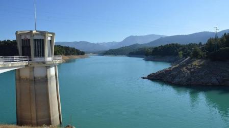 Fallece un barranquista al caer desde diez metros en el Embalse de la Bolera en Pozo Alcón