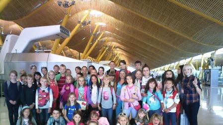 Cinco niños de Ucrania buscan familias de acogida este verano