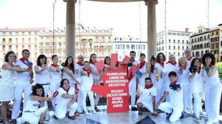Periodistas navarros se unen contra las agresiones sexistas en San Fermín