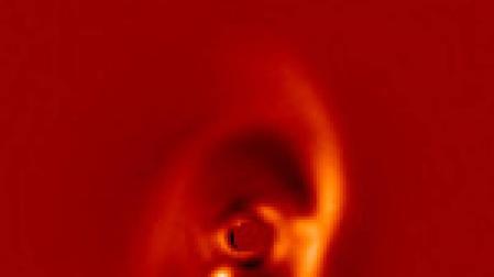 Astrónomos captan la primera imagen de un planeta recién nacido