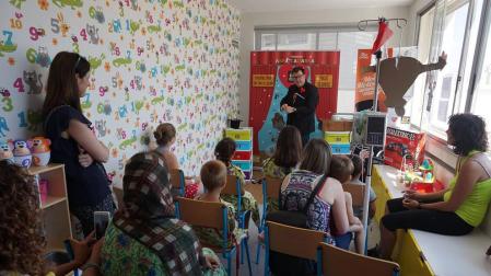 El CHN inaugura un espacio con juegos de magia para niños ingresados