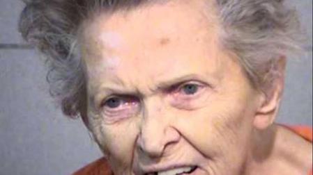 Detenida una mujer de 92 años por matar a su hijo, que la quería meter en un asilo