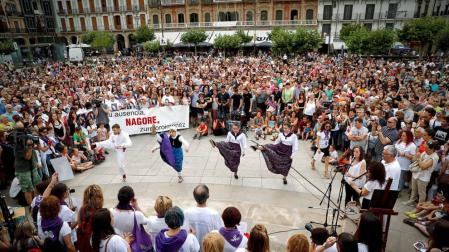 Homenaje a Nagore Laffage en un acto que reivindica unos Sanfermines igualitarios