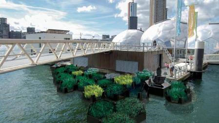 Rotterdam acoge el primer parque reciclado con desechos plásticos del mar