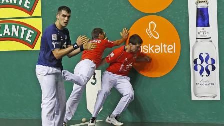 Los campeones debutan con victoria