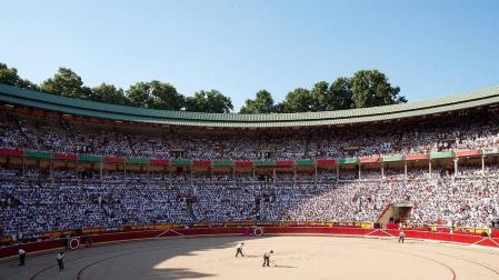 Faena de los toros de la ganadería del José Escolar para los diestros Javier Castaño, Emilio de Justo y Gonzalo Caballero.