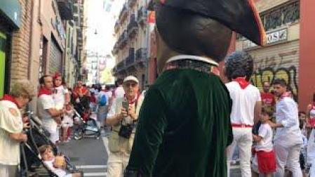 Salida de los Gigantes y Cabezudos
