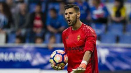 Álvaro Ratón, portero del Zaragoza, acusado de una agresión sexual en Ourense