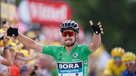 Sagan gana la etapa