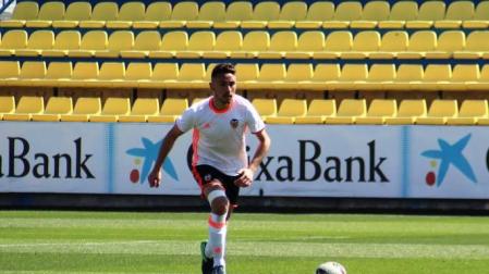 Osasuna Promesas se refuerza con el fichaje de Julio Peris