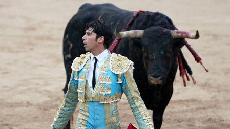 Faena de los toros de la ganadería de Fuente Ymbro para los diestros Juan José Padilla, Roca Rey y Cayetano